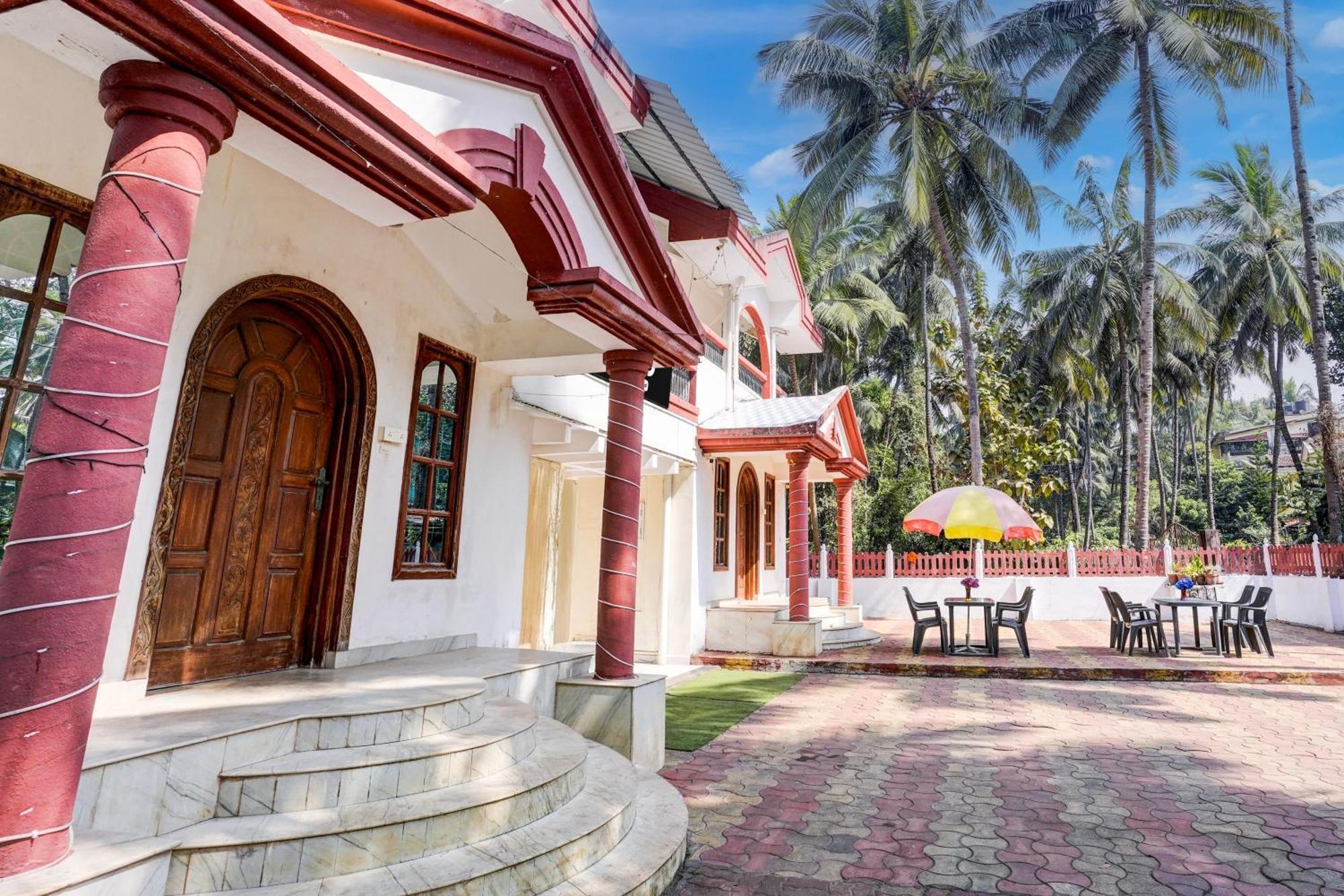 Oyo Flagship Triple Beach Guest House Benaulim Eksteriør billede