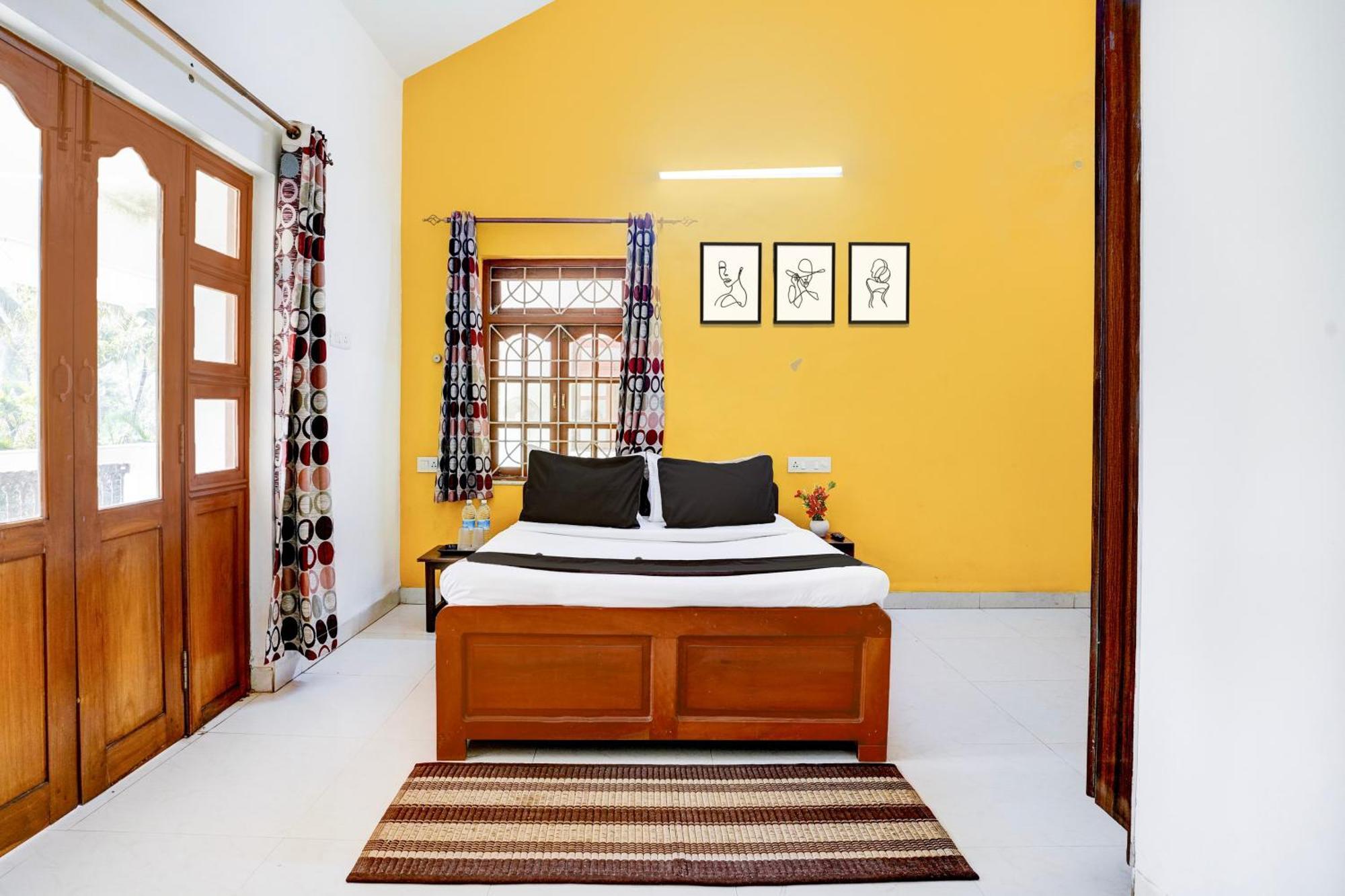 Oyo Flagship Triple Beach Guest House Benaulim Eksteriør billede